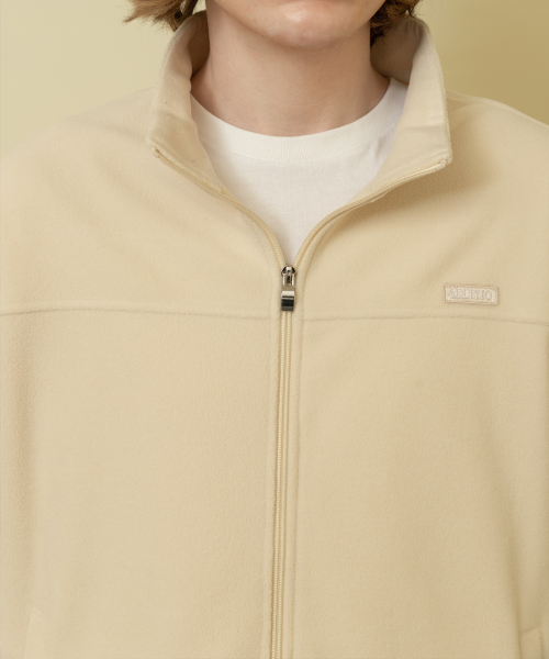 SELITIO(セレティオ)の「男性 ハーフネック フリース ジップアップジャケット ベージュ(その他アウター・メンズ・ベージュ・MEDIUM/LARGE/X-LARGE)」の4枚目の写真
