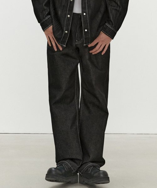 DECET(デケト)の「Mid Rise Wide Jeans DCPT027CPBlack(デニムパンツ・レディース・その他・34/32/30/26/28)」の2枚目の写真