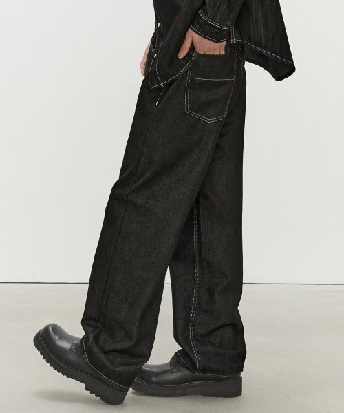 DECET(デケト)の「Mid Rise Wide Jeans DCPT027CPBlack(デニムパンツ・レディース・その他・34/32/30/26/28)」の6枚目の写真