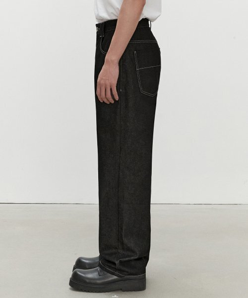 DECET(デケト)の「Mid Rise Wide Jeans DCPT027CPBlack(デニムパンツ・レディース・その他・34/32/30/26/28)」の9枚目の写真