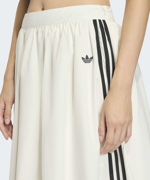 adidas（アディダス）の「バルーン ロング スカート / アディダスオリジナルス adidas Originals（スカート・レディース・ホワイト/ブラック・X-LARGE/LARGE/XX-LARGE/SMALL/MEDIUM）」の4枚目の写真