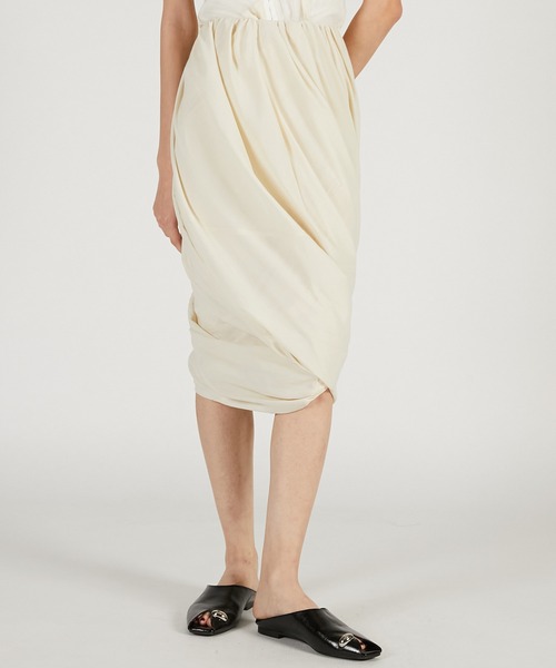 PRANK PROJECT（プランクプロジェクト）の「【2026Spring Pre-Order】ツイストミディスカート / Twist Midi Skirt（スカート・レディース・グレー/アイボリー・36/38）」の5枚目の写真