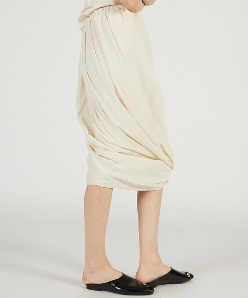 PRANK PROJECT（プランクプロジェクト）の「【2026Spring Pre-Order】ツイストミディスカート / Twist Midi Skirt（スカート・レディース・グレー/アイボリー・36/38）」の8枚目の写真