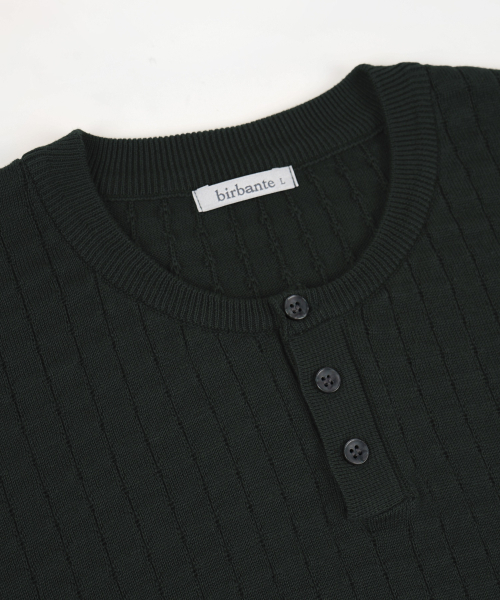 BIRBANTE(ビルバンテ)の「サマーウォッシャブルヘンリーネックニット - カーキ(ニット/セーター・メンズ・カーキ・SMALL/MEDIUM/LARGE/X-LARGE)」の4枚目の写真