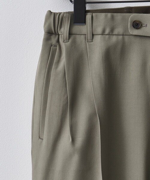 UNITED TOKYO(ユナイテッドトウキョウ)の「【数量限定】×EX Super120s ZEROTORIA WIDE PANTS(スラックス・メンズ・ブラック/ダークグレー/グレー系その他・1/2)」の4枚目の写真
