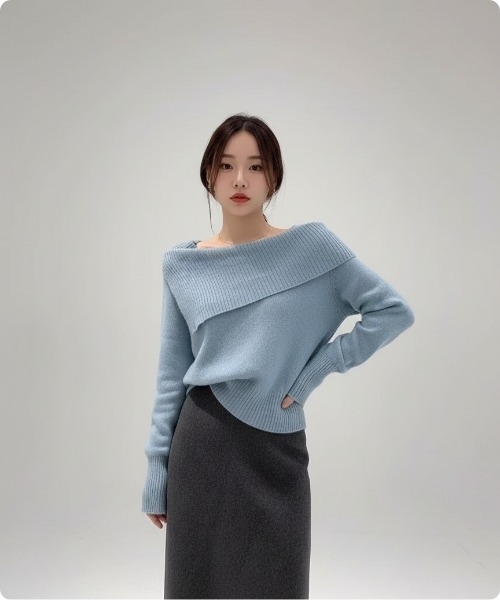 I.O.E(アイオイ)の「オフショルダー ニット プルオーバー(ニット/セーター・レディース・パープル/グレー/ベージュ/ブラック/ブルー・FREE)」の19枚目の写真
