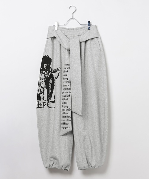 LAND MUSEUM（ランドミュージアム）の「LAND MUSEUM／バレルレタースウェットパンツ（スウェットパンツ・メンズ・ブラック/グレー・MEDIUM/LARGE）」の13枚目の写真