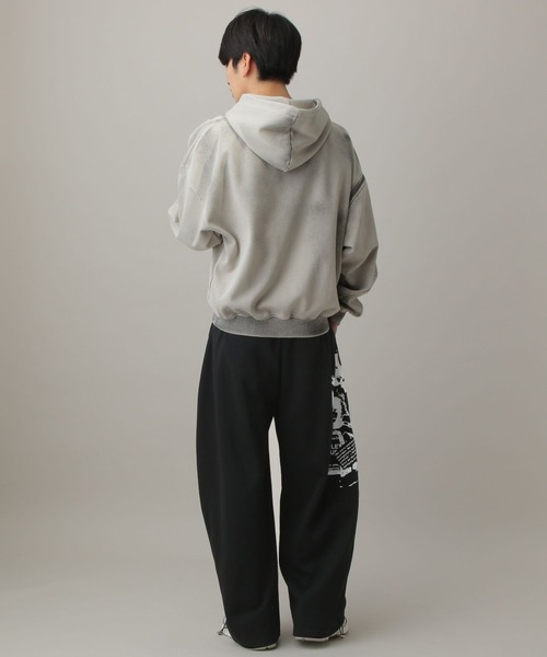 LAND MUSEUM（ランドミュージアム）の「LAND MUSEUM／バレルレタースウェットパンツ（スウェットパンツ・メンズ・ブラック/グレー・MEDIUM/LARGE）」の17枚目の写真