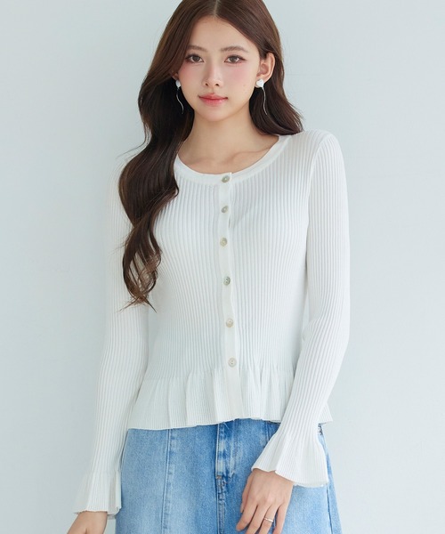 SAISON DE PAPILLON（セゾンドパピヨン）の「【新作登場！】レディース ニット カーディガン クルーネック 2way フレア 貝ボタン きれいめ オフィスカジュアル（カーディガン/ボレロ・レディース・ホワイト/ベージュ/ブラック・M/L）」の2枚目の写真