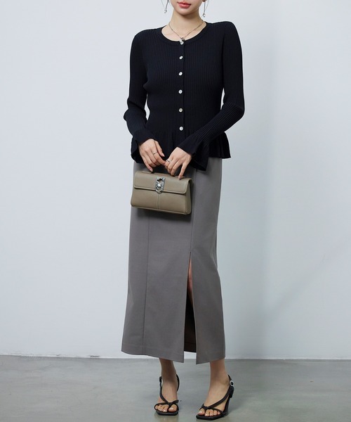 SAISON DE PAPILLON（セゾンドパピヨン）の「【新作登場！】レディース ニット カーディガン クルーネック 2way フレア 貝ボタン きれいめ オフィスカジュアル（カーディガン/ボレロ・レディース・ホワイト/ベージュ/ブラック・M/L）」の7枚目の写真