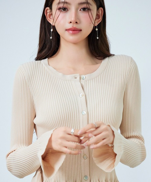 SAISON DE PAPILLON（セゾンドパピヨン）の「【新作登場！】レディース ニット カーディガン クルーネック 2way フレア 貝ボタン きれいめ オフィスカジュアル（カーディガン/ボレロ・レディース・ホワイト/ベージュ/ブラック・M/L）」の15枚目の写真