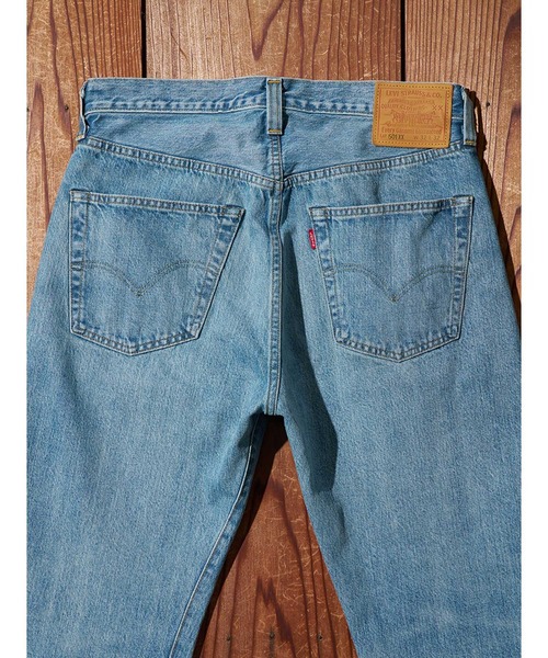 Levi's(リーバイス)の「Levi's/リーバイス LEVI'S(R) VINTAGE CLOTHING 1947 501(R) ORIGINAL ジーンズ ミディアムインディゴ(デニムパンツ・メンズ・ライトインディゴブルー・W36 L32/W34 L32/W32 L32/W30 L32)」の10枚目の写真