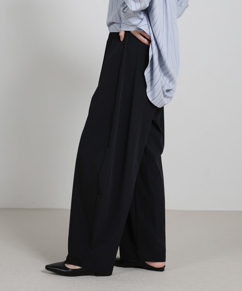 select MOCA（セレクトモカ）の「コクーンイージーナイロンパンツ（その他パンツ・レディース・ブラック/チャコールグレー・FREE）」の13枚目の写真