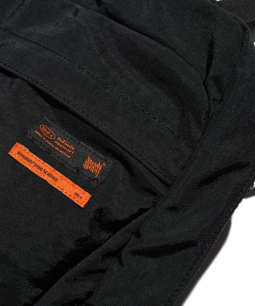 BROWNBREATH（ブラウンブレス）の「STRIVE LAPTOP BAG - BLACK（ショルダーバッグ・レディース・その他・ONE SIZE）」の3枚目の写真