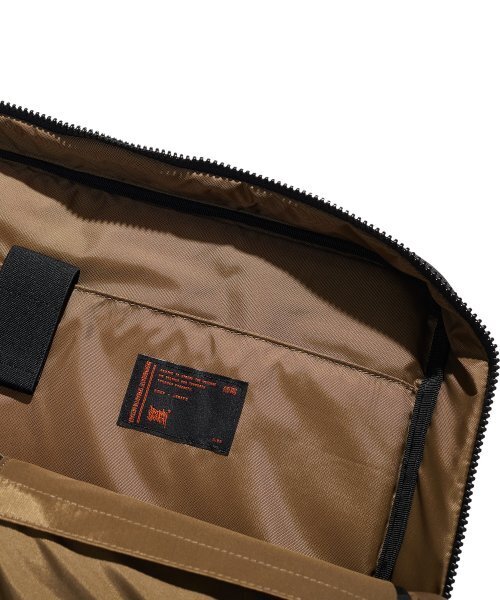 BROWNBREATH（ブラウンブレス）の「STRIVE LAPTOP BAG - BLACK（ショルダーバッグ・レディース・その他・ONE SIZE）」の6枚目の写真