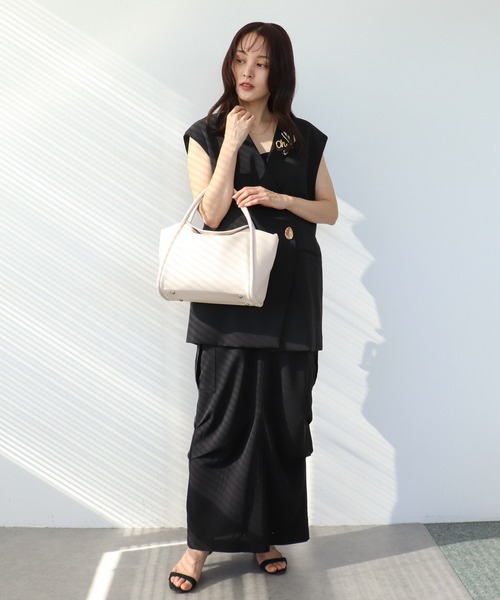 Three Four Time（ｽﾘｰﾌｫｰﾀｲﾑ）の「通しハンドルフラップトート（ショルダーバッグ・レディース・オフホワイト/ライトイエロー/ブラック・FREE）」の7枚目の写真