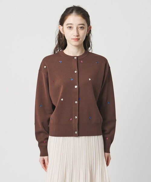 UNITED ARROWS(ユナイテッドアローズ)の「フラワー エンブロイダリー カーディガン(カーディガン/ボレロ・レディース・ネイビー/ライム/ダークグレー/ダークブラウン・FREE)」の10枚目の写真