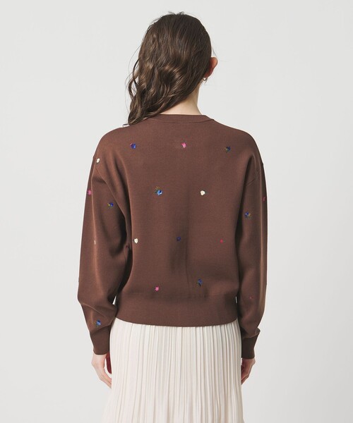 UNITED ARROWS（ユナイテッドアローズ）の「フラワー エンブロイダリー カーディガン（カーディガン/ボレロ・レディース・ライム/ダークブラウン/ネイビー/ダークグレー・FREE）」の6枚目の写真