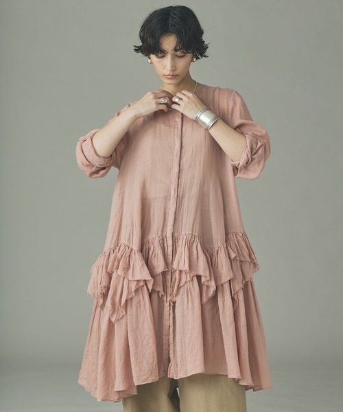 Curensology（カレンソロジー）の「Curensology(カレンソロジー)/ラミーランダムフリルブラウス（シャツ/ブラウス・レディース・ピンク/ブラウン/ホワイト・36/38）」の7枚目の写真