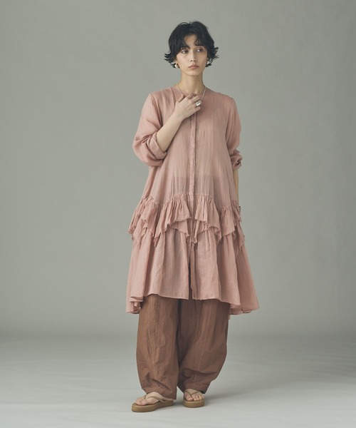 Curensology（カレンソロジー）の「Curensology(カレンソロジー)/ラミーランダムフリルブラウス（シャツ/ブラウス・レディース・ピンク/ブラウン/ホワイト・36/38）」の9枚目の写真