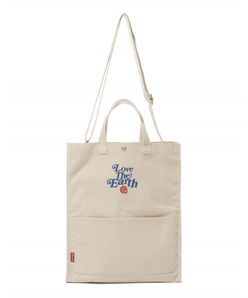 The EARTH(ジアース)の「CANVAS LTE TOTE CROSS BAG - ECRU(メッセンジャーバッグ・レディース・その他・FREE)」の2枚目の写真