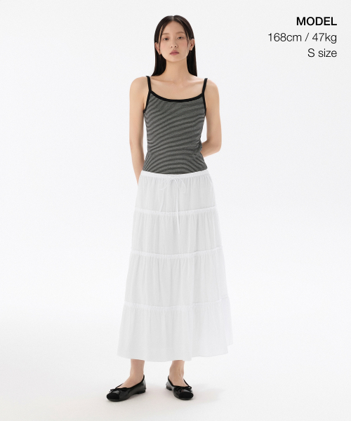 MUSINSA STANDARD WOMAN（ムシンサスタンダードウーマン）の「ウィメンズナローストライプストリングスリーブレストップ[ブラック/アイボリー]（Tシャツ/カットソー・レディース・その他・MEDIUM/SMALL/X-SMALL/LARGE）」の2枚目の写真