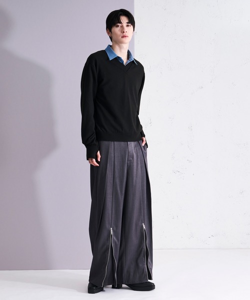 Ellno Loset（エルノロゼット）の「レイヤードライクVネックニット/フィンガーホール付き（ニット/セーター・メンズ・グレー/ブラック・SMALL/MEDIUM/LARGE）」の6枚目の写真