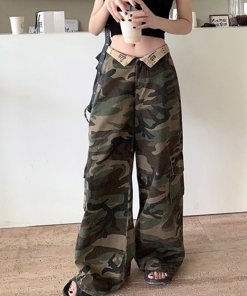 NANEA（ナネア）の「ウエスト折り返し迷彩柄カーゴパンツ（カーゴパンツ・レディース・カモフラージュ・SMALL/LARGE/MEDIUM）」の3枚目の写真