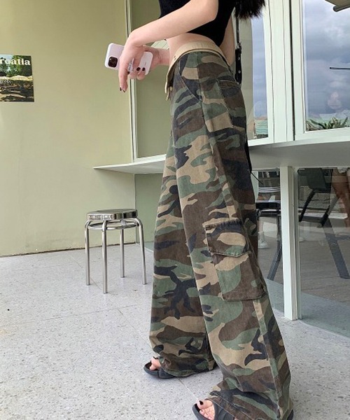 NANEA（ナネア）の「ウエスト折り返し迷彩柄カーゴパンツ（カーゴパンツ・レディース・カモフラージュ・SMALL/LARGE/MEDIUM）」の9枚目の写真