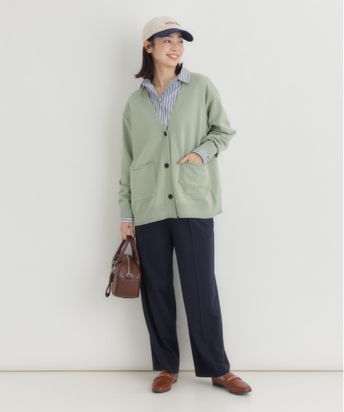 Right-on(ライトオン)の「HONEYSUCKLE ROSE(ハニーサックルローズ)【レディース】コットン混Vネックカーディガン(ニット/セーター・レディース・ブラック/ライトグレー/グリーン・M/L/S)」の8枚目の写真