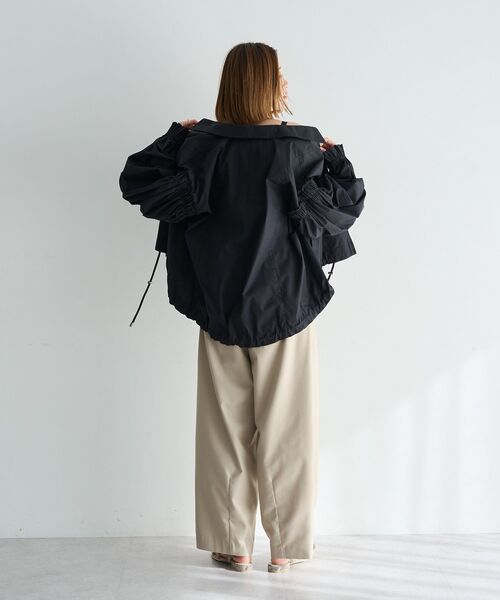 Editt by YECCA VECCA（エディットバイイェッカヴェッカ）の「ボリュームギャザーデザインZIPブルゾン（ブルゾン・レディース・アイボリー/ブラック/カーキ・FREE）」の16枚目の写真