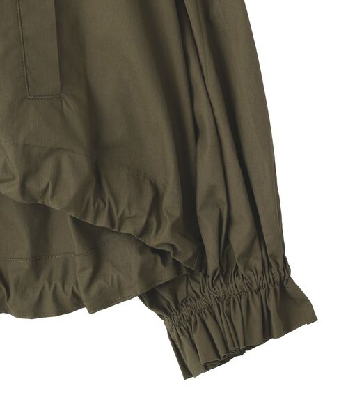 Editt by YECCA VECCA（エディットバイイェッカヴェッカ）の「ボリュームギャザーデザインZIPブルゾン（ブルゾン・レディース・アイボリー/ブラック/カーキ・FREE）」の12枚目の写真