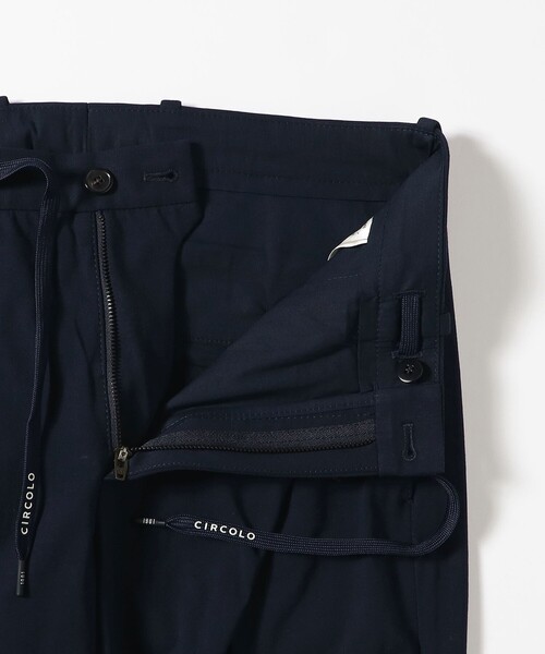 CIRCOLO 1901(チルコロ 1901)の「【別注】CIRCOLO1901 / ジャージ ソリッド 1プリーツ ドローコード パンツ(その他パンツ・メンズ・ネイビー/ブラック・48 8R/46 8R/44 8R/50 8R)」の9枚目の写真