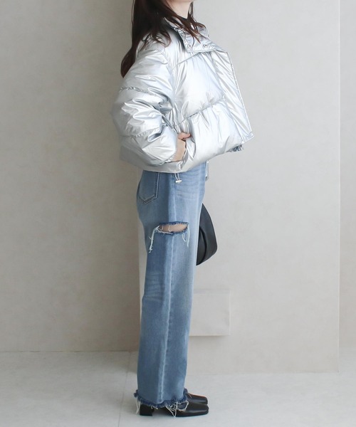 Social GIRL(ソーシャルガール)の「【SL】【Social GIRL】【it】メタリック スタンドカラー 中綿 ショート丈 ダウンジャケット(ダウンジャケット/コート・レディース・ゴールド/シルバー・L/M)」の10枚目の写真