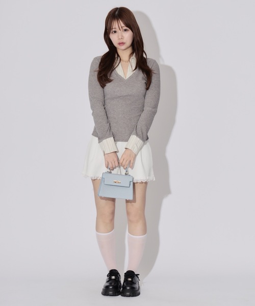 JilLA（ジルア）の「Layered Check Rib V-Neck Knit / レイヤードチェックリブVネックニット（シャツ/ブラウス・レディース・ブラック/グレー・FREE）」の13枚目の写真