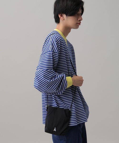 ALAND（エーランド）の「【UNISEX】ALAND／タックミニショルダー（ショルダーバッグ・レディース・ネイビー/ブラック/ライトグレー・ONE SIZE）」の2枚目の写真