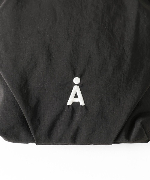 ALAND（エーランド）の「【UNISEX】ALAND／タックミニショルダー（ショルダーバッグ・レディース・ネイビー/ブラック/ライトグレー・ONE SIZE）」の20枚目の写真