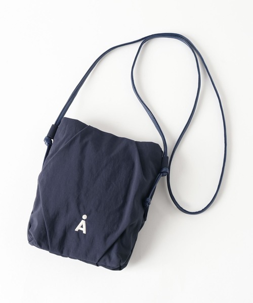 ALAND（エーランド）の「【UNISEX】ALAND／タックミニショルダー（ショルダーバッグ・レディース・ネイビー/ブラック/ライトグレー・ONE SIZE）」の21枚目の写真