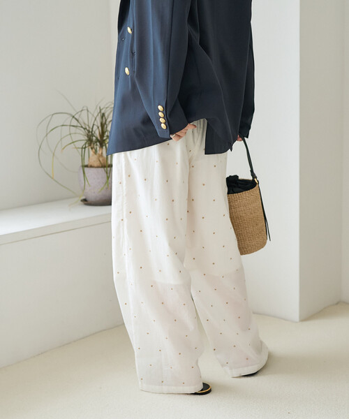 FREAK'S STORE（フリークスストア）の「インド ラメドット刺繍 イージーパンツ＜セットアップ対応＞（その他パンツ・レディース・オフホワイト/ブラック/ブラウン/ネイビー・SMALL/MEDIUM）」の2枚目の写真