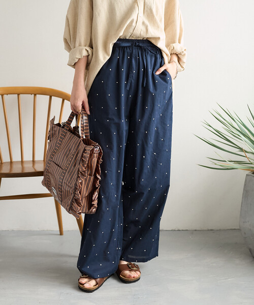 FREAK'S STORE（フリークスストア）の「インド ラメドット刺繍 イージーパンツ＜セットアップ対応＞（その他パンツ・レディース・オフホワイト/ブラック/ブラウン/ネイビー・SMALL/MEDIUM）」の11枚目の写真