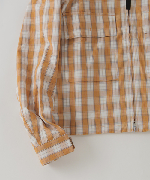 JOURNAL STANDARD（ジャーナルスタンダード）の「パターン シティ ミリタリー ジャケット（その他アウター・メンズ・グレー/コバルトブルー/オレンジ・MEDIUM/LARGE）」の4枚目の写真