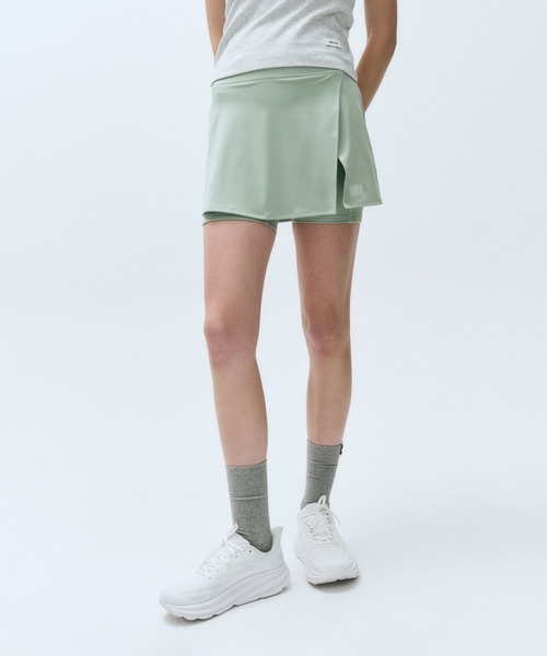 MARITHE + FRANCOIS GIRBAUD(マリテフランソワジルボー)の「MOUVEMENT W CLASSIC LOGO WRAP SKIRTS SHORTS(スカート・レディース・ブラック/ミント・SMALL/MEDIUM)」の12枚目の写真