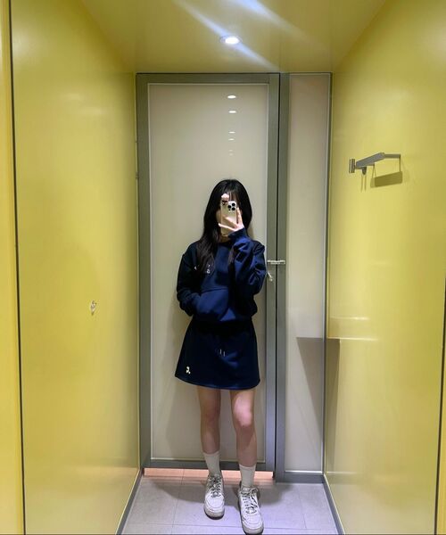 Rest&Recreation(レストアンドレクリエーション)の「POCKET SWEATSHIRT - NAVY(スウェット・レディース・その他・ONE)」の6枚目の写真