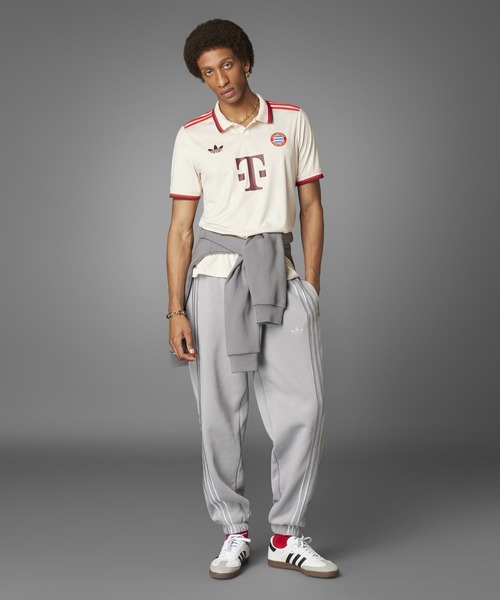 adidas(アディダス)の「FCバイエルン 24/25 サードユニフォーム / アディダス adidas(Tシャツ/カットソー・メンズ・ベージュ・X-LARGE/XXX-LARGE/XX-LARGE/LARGE/MEDIUM)」の7枚目の写真