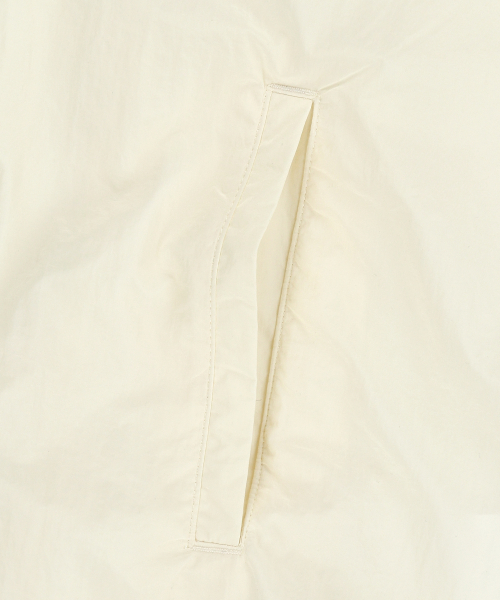 LMCの「OG ESSENTIAL WINDBREAKER JACKET ivory(ナイロンジャケット・レディース・その他・SMALL/MEDIUM/LARGE)」の13枚目の写真