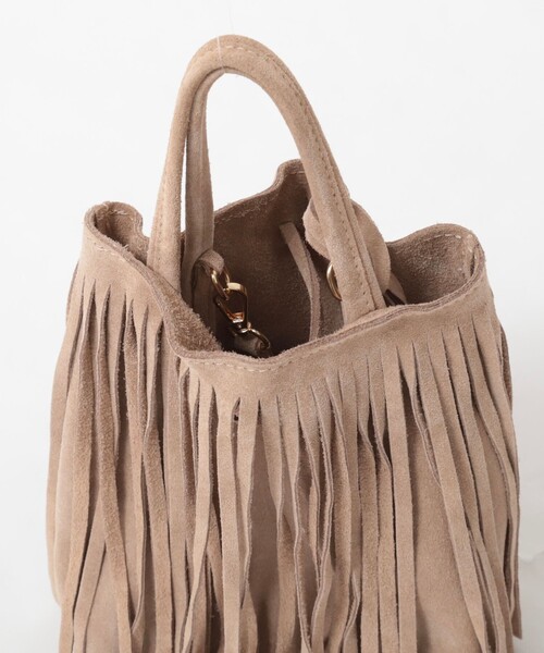 NOLLEY’S（ノーリーズ）の「【AULENTTI/ オーレンティ】スエードフリンジバッグ（ショルダーバッグ・レディース・ベージュ・FREE）」の2枚目の写真