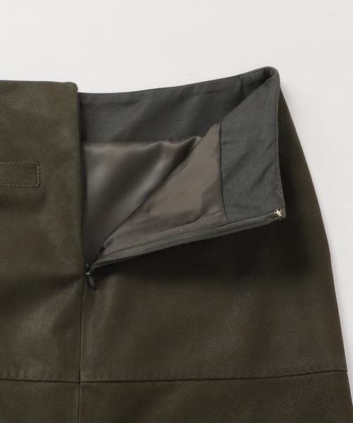 IENA LA BOUCLE（イエナラブークル）の「IENA LA BOUCLE GOATLEATHER スカート（スカート・レディース・ナチュラル/カーキ・36/38）」の18枚目の写真