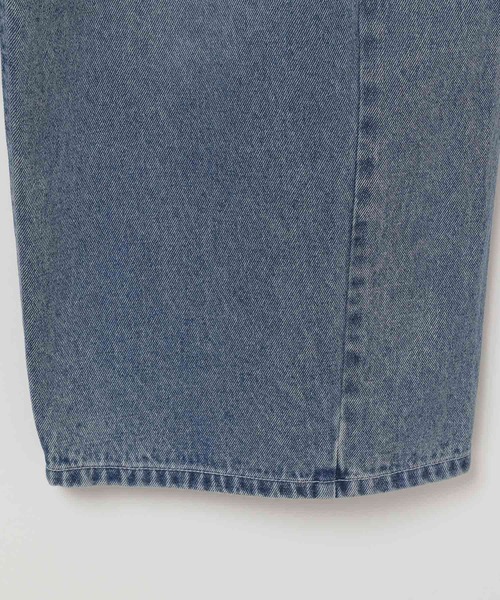 ALAND（エーランド）の「セットアップ着用可能【UNISEX】ALAND／サイドタックデニム（デニムパンツ・レディース・ブラック/ブルー・LARGE/SMALL）」の20枚目の写真