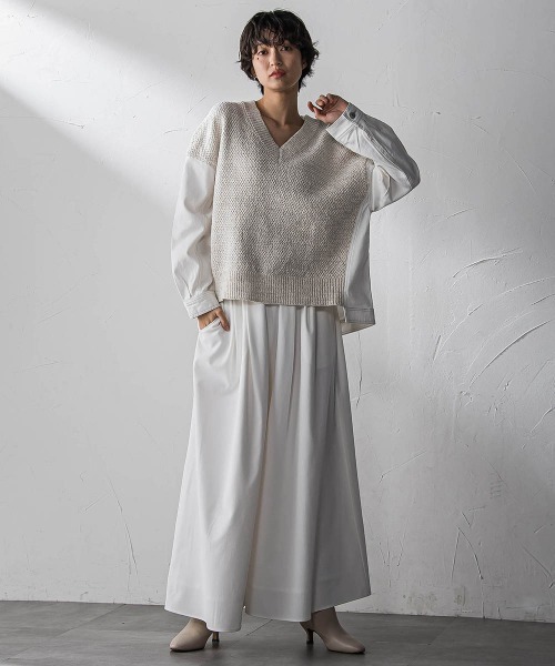 MAYSON GREY（メイソングレイ）の「デニムドッキングVネックニットプルオーバー≪洗濯機で洗える≫（ニット/セーター・レディース・ブルー/オフホワイト・M）」の14枚目の写真