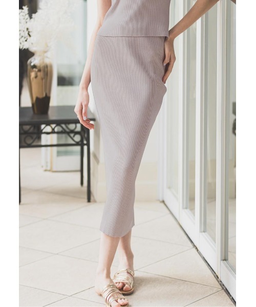 LUDICRUM(ルーディクルム)の「Summer rib knit tight Skirt(スカート・レディース・グレイッシュベージュ/ブラック・M/S)」の1枚目の写真